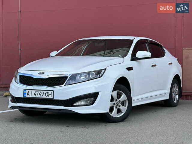 Білий Кіа K5, об'ємом двигуна 2 л та пробігом 422 тис. км за 6999 $, фото 7 на Automoto.ua