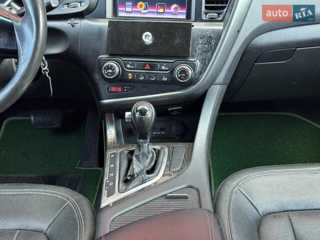 Білий Кіа K5, об'ємом двигуна 2 л та пробігом 422 тис. км за 6999 $, фото 30 на Automoto.ua