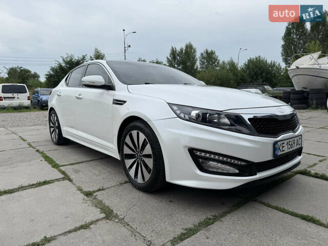 Білий Кіа K5, об'ємом двигуна 2 л та пробігом 222 тис. км за 11500 $, фото 3 на Automoto.ua