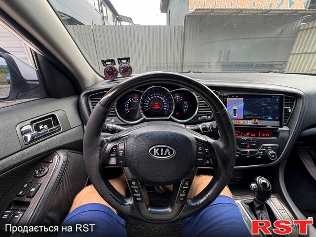 Білий Кіа K5, об'ємом двигуна 2 л та пробігом 222 тис. км за 10500 $, фото 12 на Automoto.ua