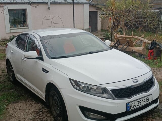 Білий Кіа K5, об'ємом двигуна 2 л та пробігом 230 тис. км за 10200 $, фото 7 на Automoto.ua