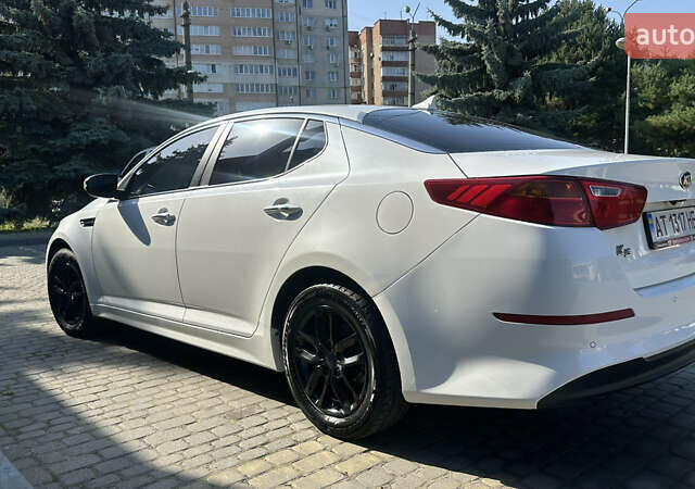 Белый Киа K5, объемом двигателя 2 л и пробегом 263 тыс. км за 8300 $, фото 9 на Automoto.ua