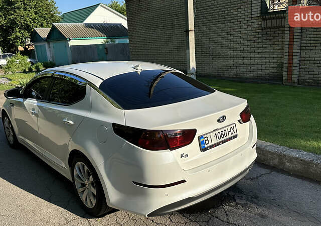 Білий Кіа K5, об'ємом двигуна 2 л та пробігом 209 тис. км за 10300 $, фото 8 на Automoto.ua