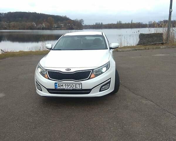 Білий Кіа K5, об'ємом двигуна 2 л та пробігом 195 тис. км за 10299 $, фото 4 на Automoto.ua