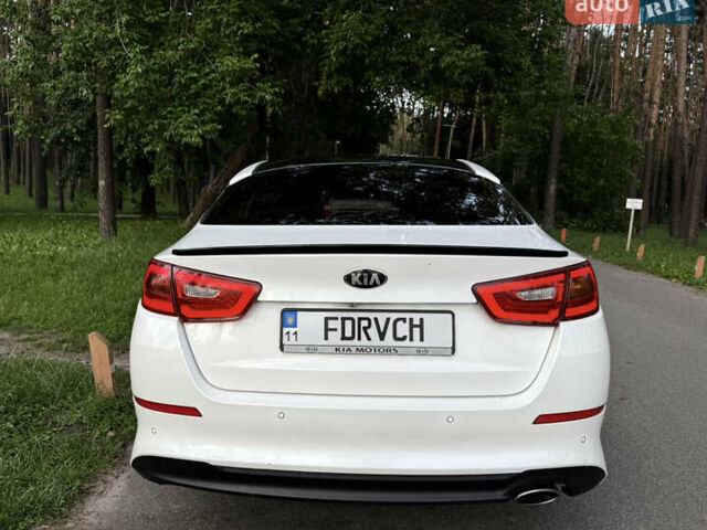 Белый Киа K5, объемом двигателя 2 л и пробегом 372 тыс. км за 8500 $, фото 6 на Automoto.ua