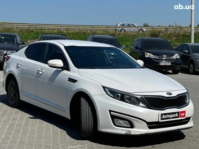 Белый Киа K5, объемом двигателя 2 л и пробегом 246 тыс. км за 10240 $, фото 2 на Automoto.ua