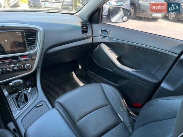 Белый Киа K5, объемом двигателя 2 л и пробегом 246 тыс. км за 10240 $, фото 35 на Automoto.ua