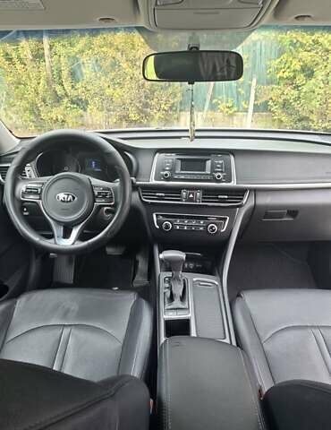 Белый Киа K5, объемом двигателя 2 л и пробегом 233 тыс. км за 11899 $, фото 20 на Automoto.ua