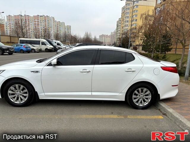 Белый Киа K5, объемом двигателя 2 л и пробегом 346 тыс. км за 11500 $, фото 11 на Automoto.ua