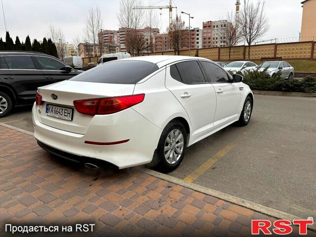 Белый Киа K5, объемом двигателя 2 л и пробегом 346 тыс. км за 11500 $, фото 2 на Automoto.ua