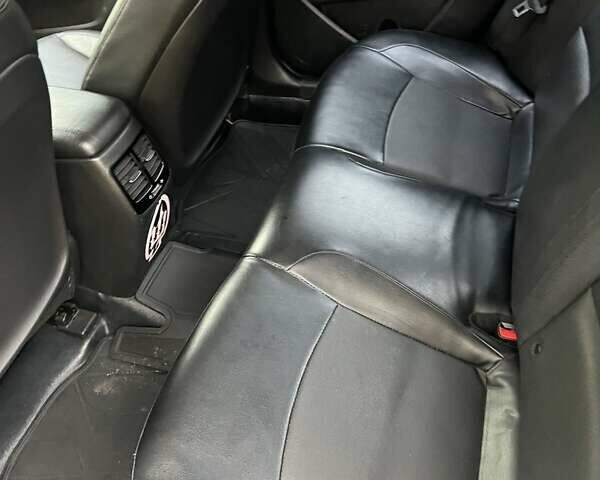 Белый Киа K5, объемом двигателя 2 л и пробегом 266 тыс. км за 9900 $, фото 11 на Automoto.ua