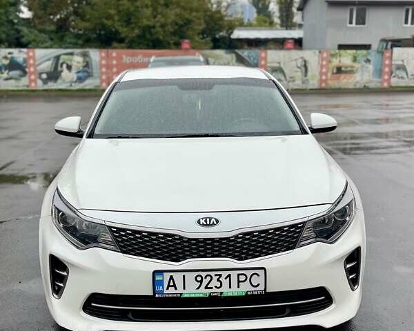 Белый Киа K5, объемом двигателя 2 л и пробегом 272 тыс. км за 12200 $, фото 4 на Automoto.ua