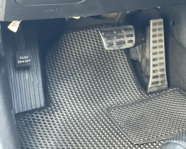 Белый Киа K5, объемом двигателя 2 л и пробегом 268 тыс. км за 11600 $, фото 25 на Automoto.ua