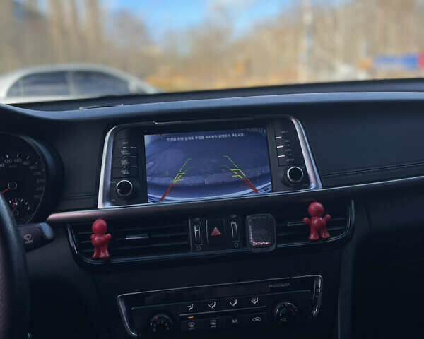 Белый Киа K5, объемом двигателя 2 л и пробегом 268 тыс. км за 11600 $, фото 34 на Automoto.ua