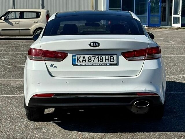 Білий Кіа K5, об'ємом двигуна 2 л та пробігом 370 тис. км за 9299 $, фото 7 на Automoto.ua