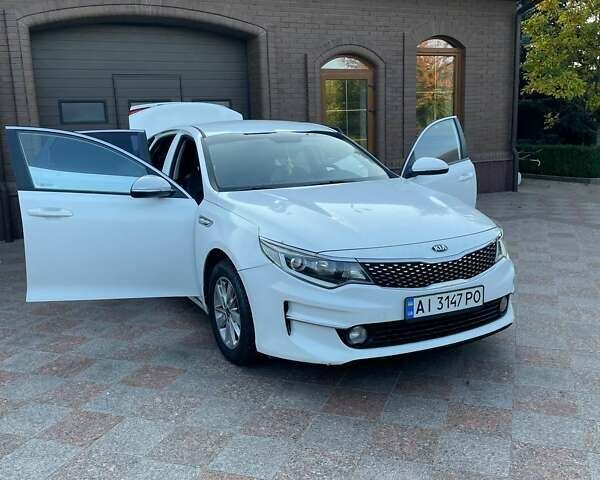 Белый Киа K5, объемом двигателя 0 л и пробегом 262 тыс. км за 11500 $, фото 11 на Automoto.ua