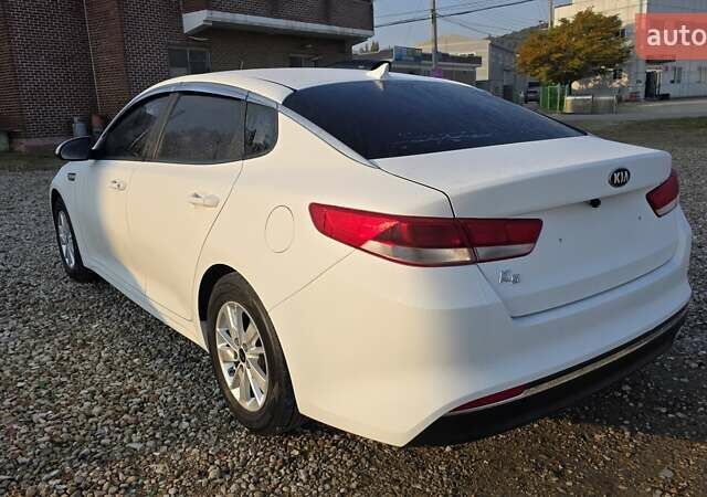 Білий Кіа K5, об'ємом двигуна 0 л та пробігом 376 тис. км за 11490 $, фото 6 на Automoto.ua