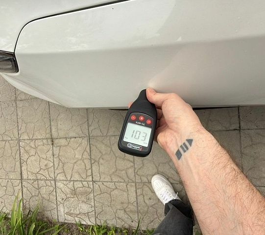 Белый Киа K5, объемом двигателя 2 л и пробегом 155 тыс. км за 14000 $, фото 62 на Automoto.ua