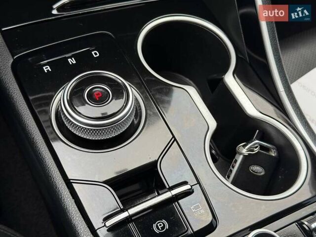 Білий Кіа K5, об'ємом двигуна 2 л та пробігом 167 тис. км за 19999 $, фото 37 на Automoto.ua