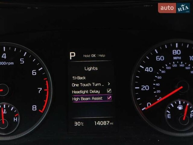 Білий Кіа K5, об'ємом двигуна 1.6 л та пробігом 22 тис. км за 21500 $, фото 28 на Automoto.ua