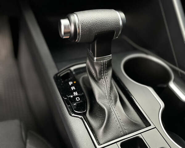 Белый Киа K5, объемом двигателя 1.6 л и пробегом 12 тыс. км за 20800 $, фото 34 на Automoto.ua