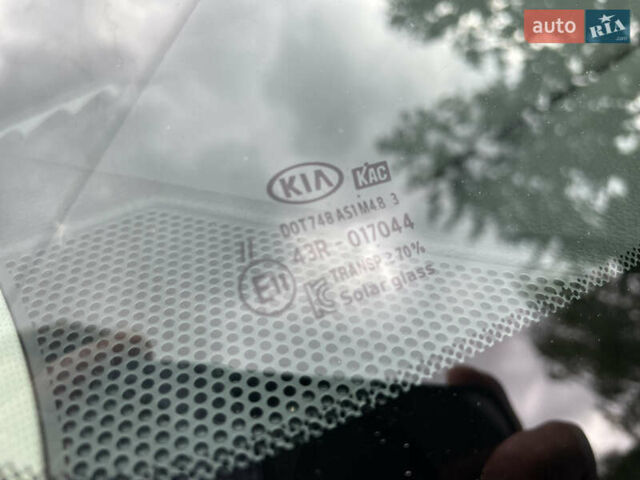 Білий Кіа K5, об'ємом двигуна 1.6 л та пробігом 12 тис. км за 21900 $, фото 13 на Automoto.ua