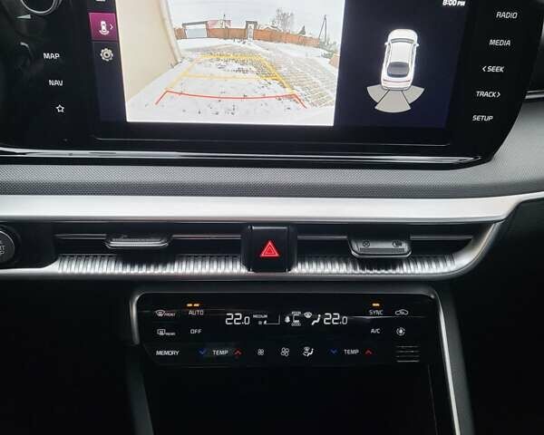 Белый Киа K5, объемом двигателя 2 л и пробегом 150 тыс. км за 24200 $, фото 13 на Automoto.ua