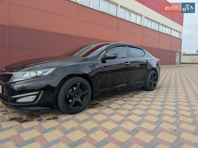 Чорний Кіа K5, об'ємом двигуна 2 л та пробігом 243 тис. км за 9000 $, фото 7 на Automoto.ua