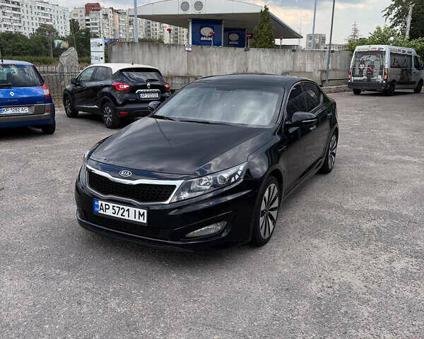 Черный Киа K5, объемом двигателя 2 л и пробегом 220 тыс. км за 7999 $, фото 2 на Automoto.ua