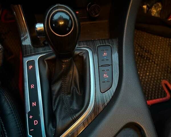 Чорний Кіа K5, об'ємом двигуна 2 л та пробігом 248 тис. км за 5850 $, фото 12 на Automoto.ua