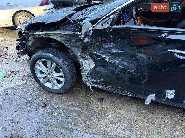 Чорний Кіа K5, об'ємом двигуна 2 л та пробігом 248 тис. км за 5850 $, фото 3 на Automoto.ua