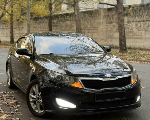 Чорний Кіа K5, об'ємом двигуна 2 л та пробігом 270 тис. км за 8500 $, фото 2 на Automoto.ua