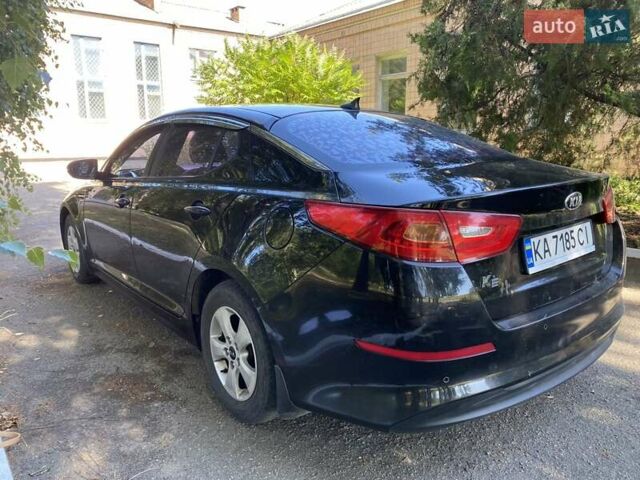 Чорний Кіа K5, об'ємом двигуна 2 л та пробігом 209 тис. км за 8200 $, фото 2 на Automoto.ua