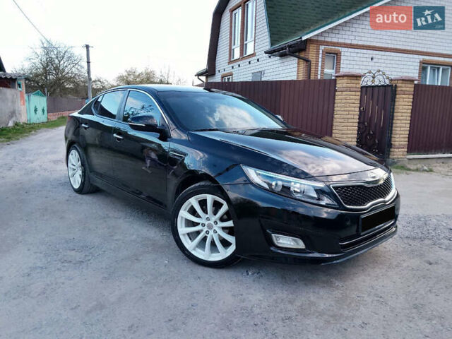 Черный Киа K5, объемом двигателя 2 л и пробегом 200 тыс. км за 9200 $, фото 3 на Automoto.ua