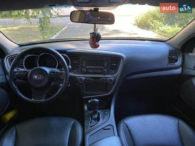 Чорний Кіа K5, об'ємом двигуна 2 л та пробігом 209 тис. км за 8200 $, фото 12 на Automoto.ua