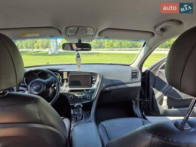 Черный Киа K5, объемом двигателя 2 л и пробегом 179 тыс. км за 9200 $, фото 10 на Automoto.ua
