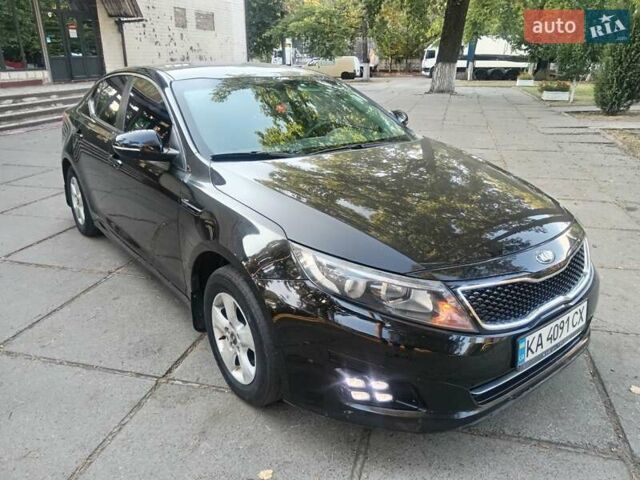 Черный Киа K5, объемом двигателя 2 л и пробегом 287 тыс. км за 7700 $, фото 6 на Automoto.ua