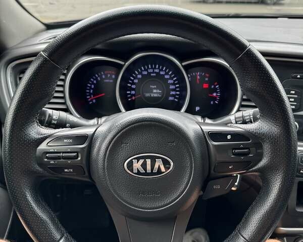 Чорний Кіа K5, об'ємом двигуна 2 л та пробігом 323 тис. км за 8500 $, фото 19 на Automoto.ua