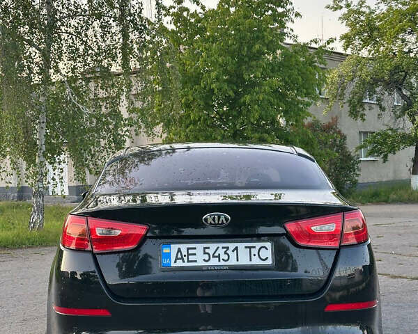 Черный Киа K5, объемом двигателя 2 л и пробегом 136 тыс. км за 8600 $, фото 2 на Automoto.ua