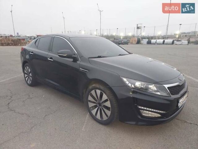 Черный Киа K5, объемом двигателя 2 л и пробегом 281 тыс. км за 11200 $, фото 3 на Automoto.ua
