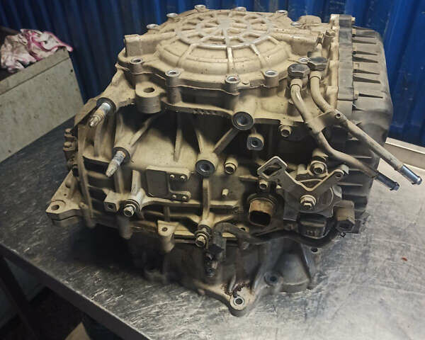 Чорний Кіа K5, об'ємом двигуна 2 л та пробігом 200 тис. км за 8000 $, фото 15 на Automoto.ua