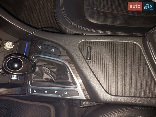 Черный Киа K5, объемом двигателя 2 л и пробегом 281 тыс. км за 11200 $, фото 9 на Automoto.ua