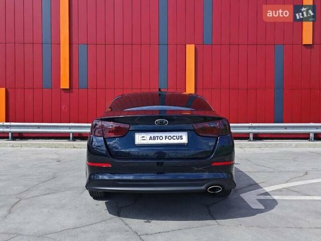 Черный Киа K5, объемом двигателя 2 л и пробегом 209 тыс. км за 11990 $, фото 6 на Automoto.ua