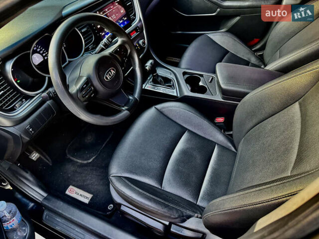 Черный Киа K5, объемом двигателя 2 л и пробегом 160 тыс. км за 8100 $, фото 15 на Automoto.ua