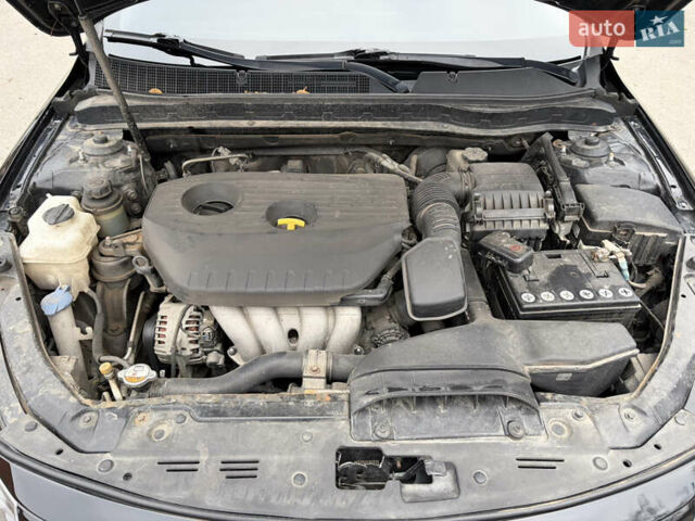 Чорний Кіа K5, об'ємом двигуна 2 л та пробігом 247 тис. км за 10800 $, фото 14 на Automoto.ua