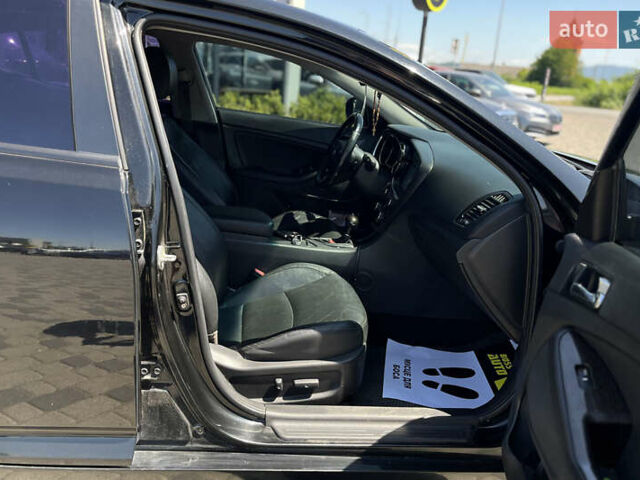 Чорний Кіа K5, об'ємом двигуна 2 л та пробігом 263 тис. км за 9250 $, фото 11 на Automoto.ua