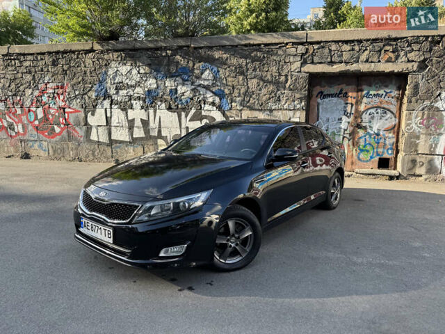 Черный Киа K5, объемом двигателя 2 л и пробегом 202 тыс. км за 9900 $, фото 1 на Automoto.ua