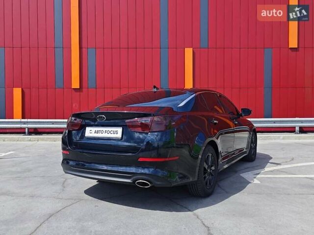Черный Киа K5, объемом двигателя 2 л и пробегом 209 тыс. км за 11990 $, фото 7 на Automoto.ua
