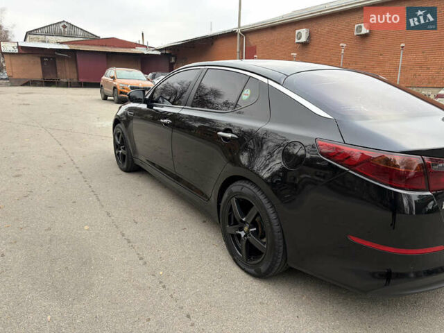 Чорний Кіа K5, об'ємом двигуна 2 л та пробігом 247 тис. км за 10800 $, фото 7 на Automoto.ua