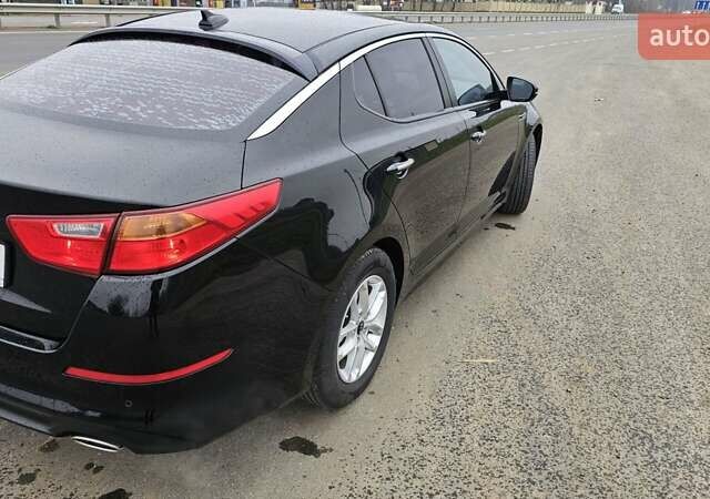 Чорний Кіа K5, об'ємом двигуна 2 л та пробігом 125 тис. км за 12000 $, фото 7 на Automoto.ua